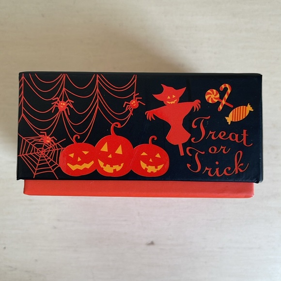 LADURÉE HALLOWEEN BOX - Picture 5 of 11